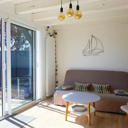 Le Murmure Des Vagues *